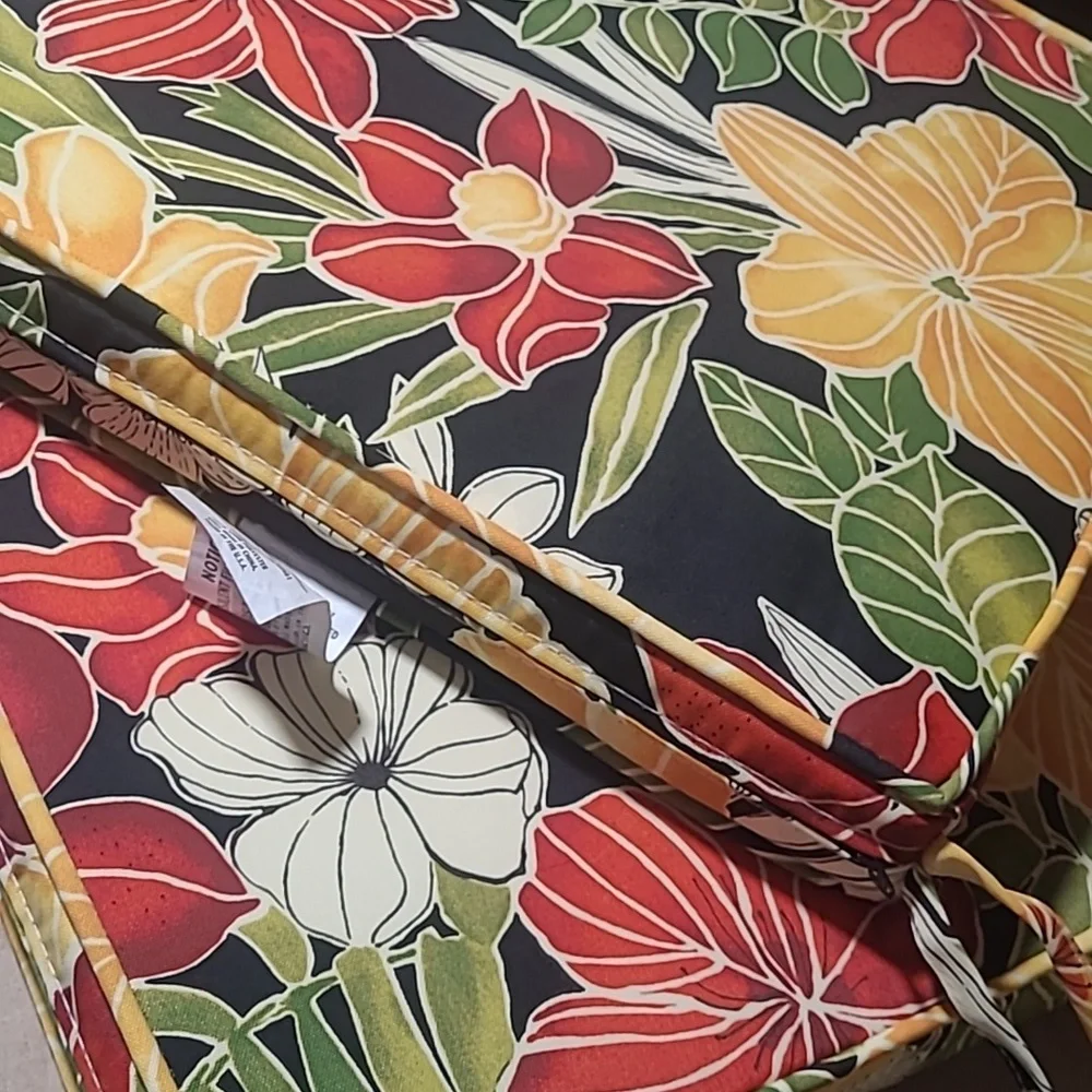 New! Set of 2 tropical floral square outdoor Chair Cushions